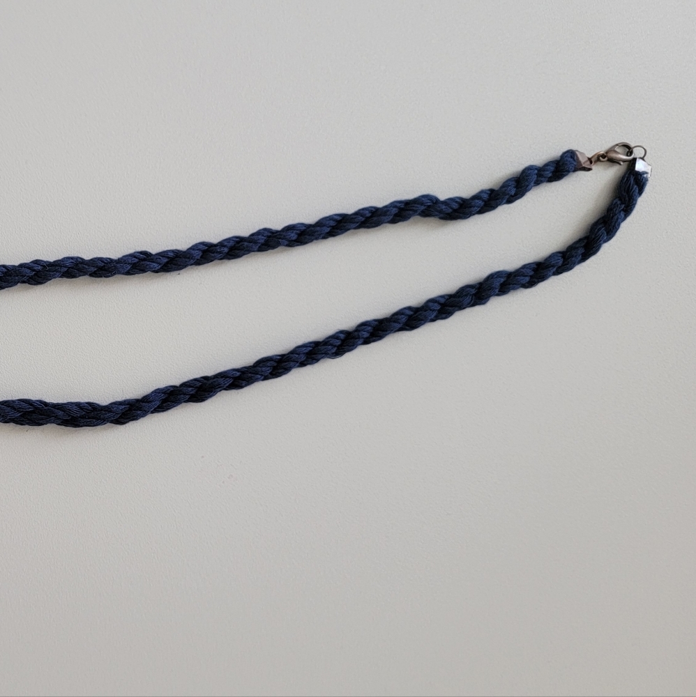 NECKLACE - Picture 3 of 3